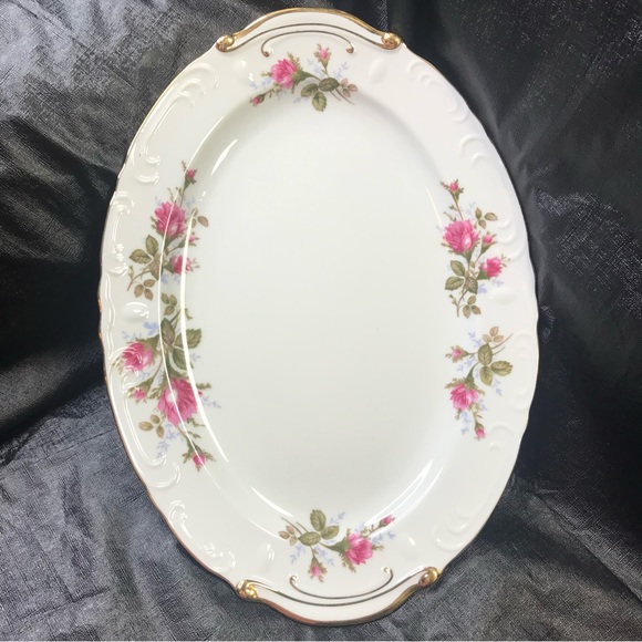 Royal Rose Fine China Japan Vegetable Oval
Serving Platter Pink Floral Gold Trim - Picture 1 of 9